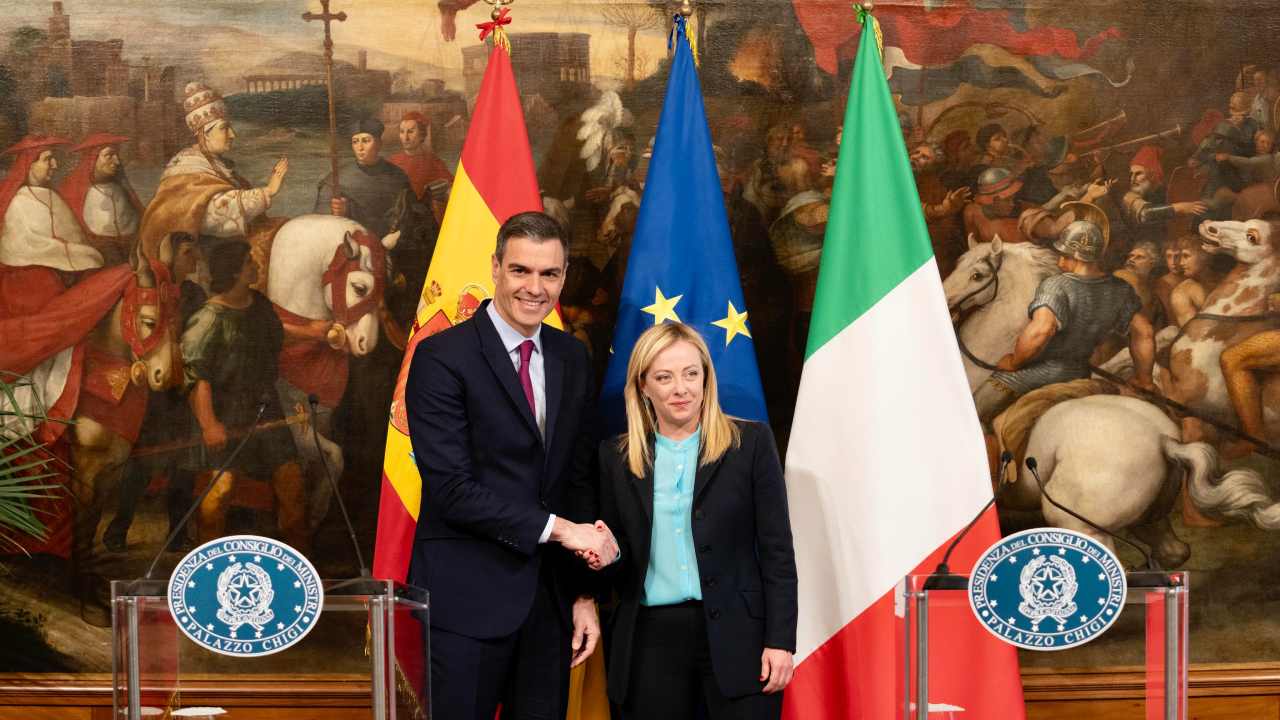 Il Premier Giorgia Meloni ed il Presidente del governo spagnolo Pedro Sanchez