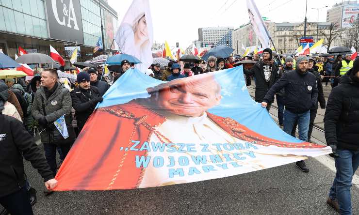 Varsavia, marcia per Papa Wojtyla