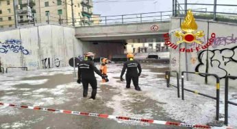Maltempo a Firenze, la grandine blocca la città