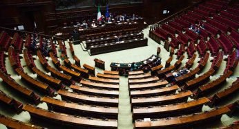 Per la ratifica del Mes, la maggioranza ha chiesto una sospensiva di quattro mesi