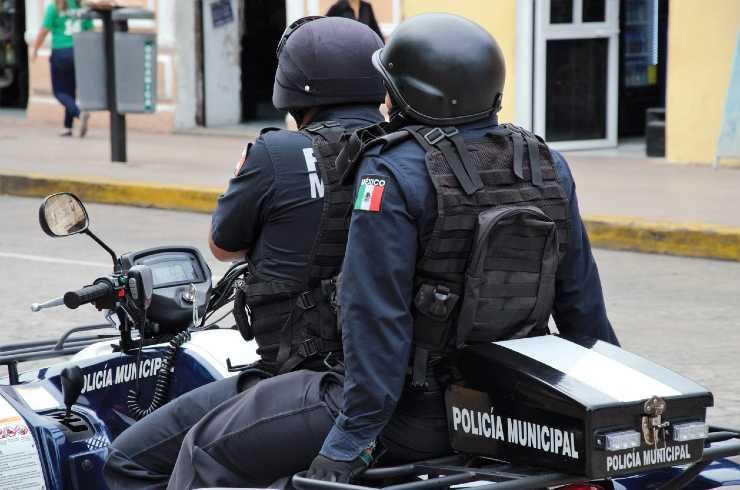 Polizia messicana su moto