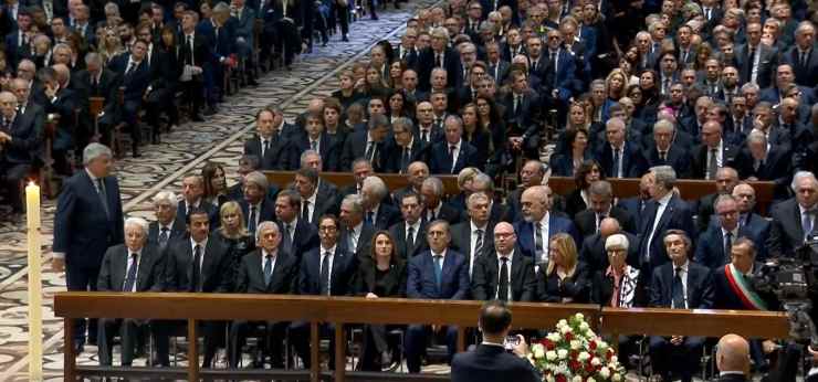 funerali berlusconi interno