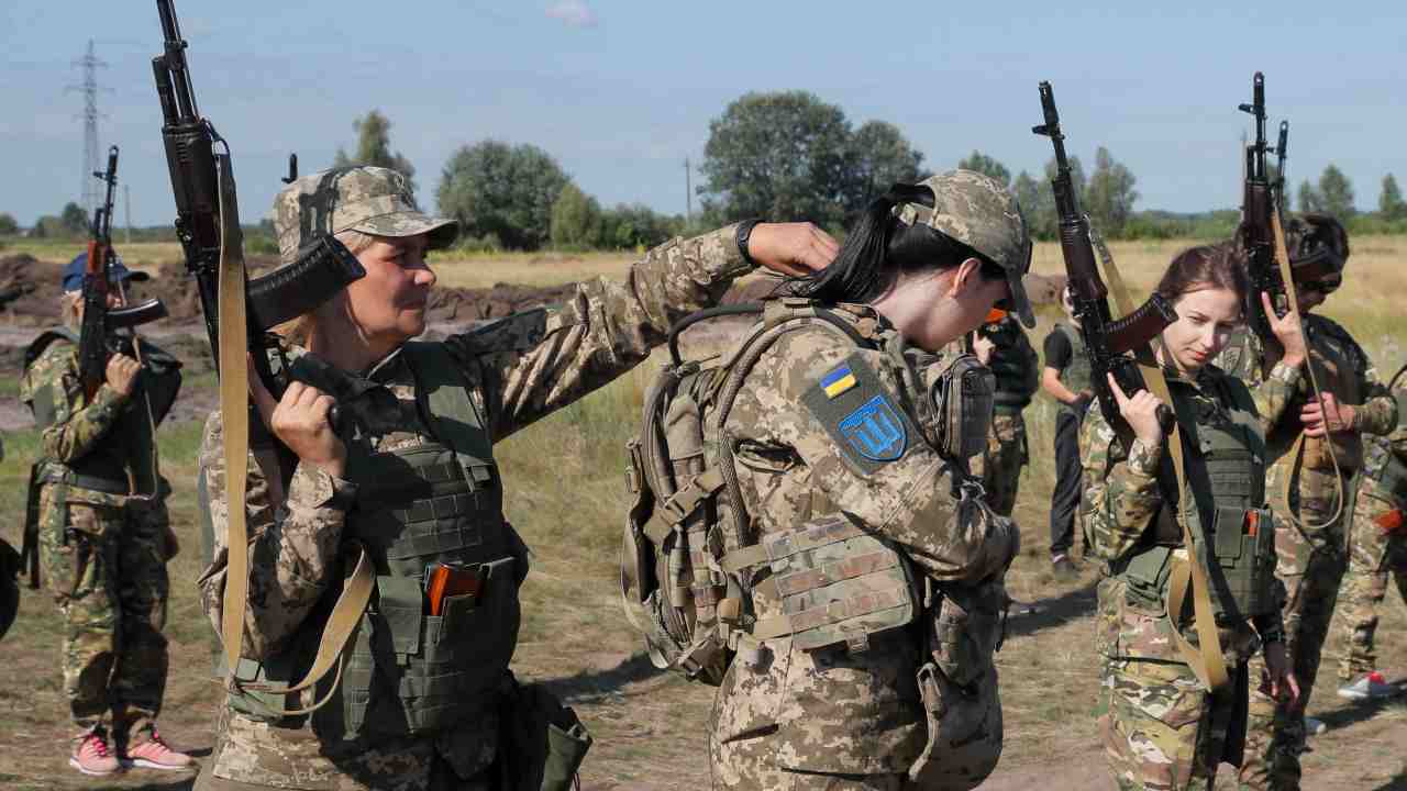 Donne dell'esercito ucraino