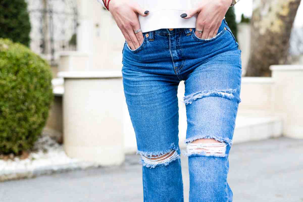 Jeans di tendenza: i migliori modelli 2024 da acquistare adesso