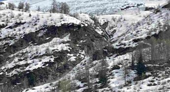 Crollato un seracco sul Monte Bianco, un morto e quattro feriti